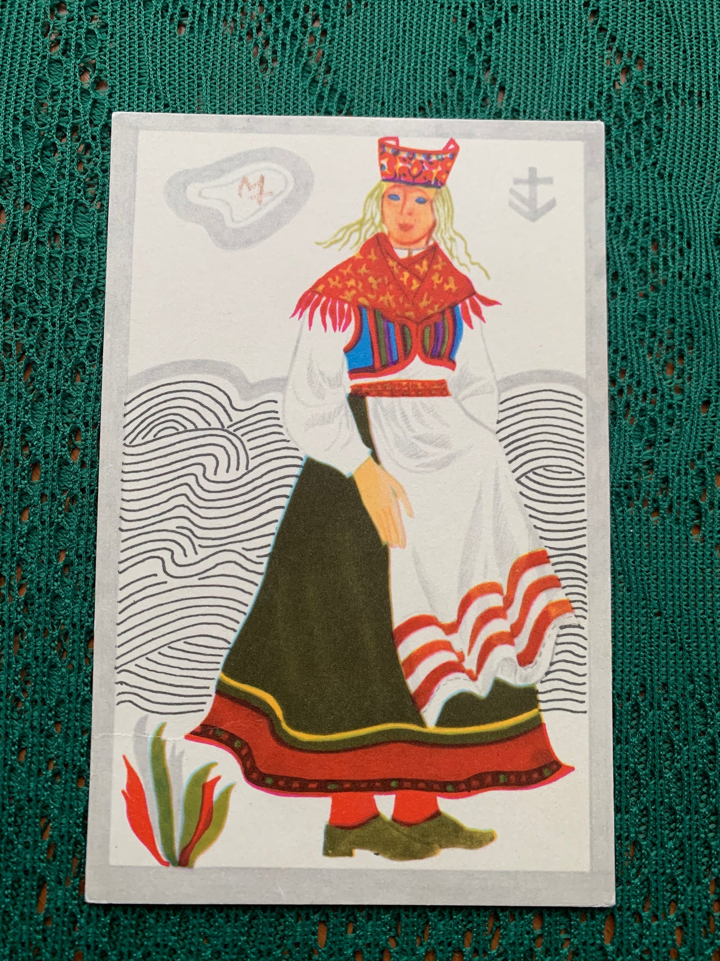 Estonian art postcard - Artist V.Tolli - Woman from Saaremaa island in Kihelkonna Folk costume - 1975 - unused
