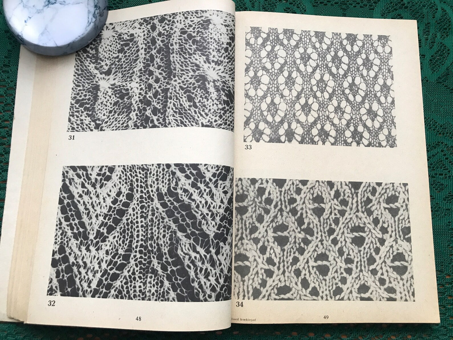 Vintage Estonian Crafts book - Lace making knitting manual, techniques and patterns - Printed in 1970s